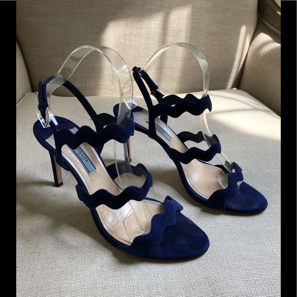 Prada Scalloped Sandals Blue Suede Heel Buckle US 8 - Picture 2 of 8